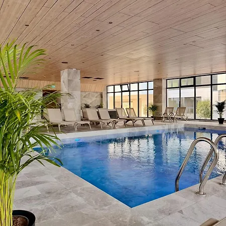 Apartament Cozy 98 In Odyssey Pools And Parking