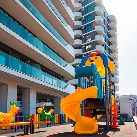 Apartament Cozy 98 In Odyssey Pools And Parking Năvodari
