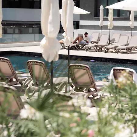 Apartament Cozy 98 In Odyssey Pools And Parking Năvodari