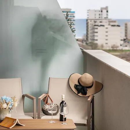 Apartament Cozy 98 In Odyssey Pools And Parking *